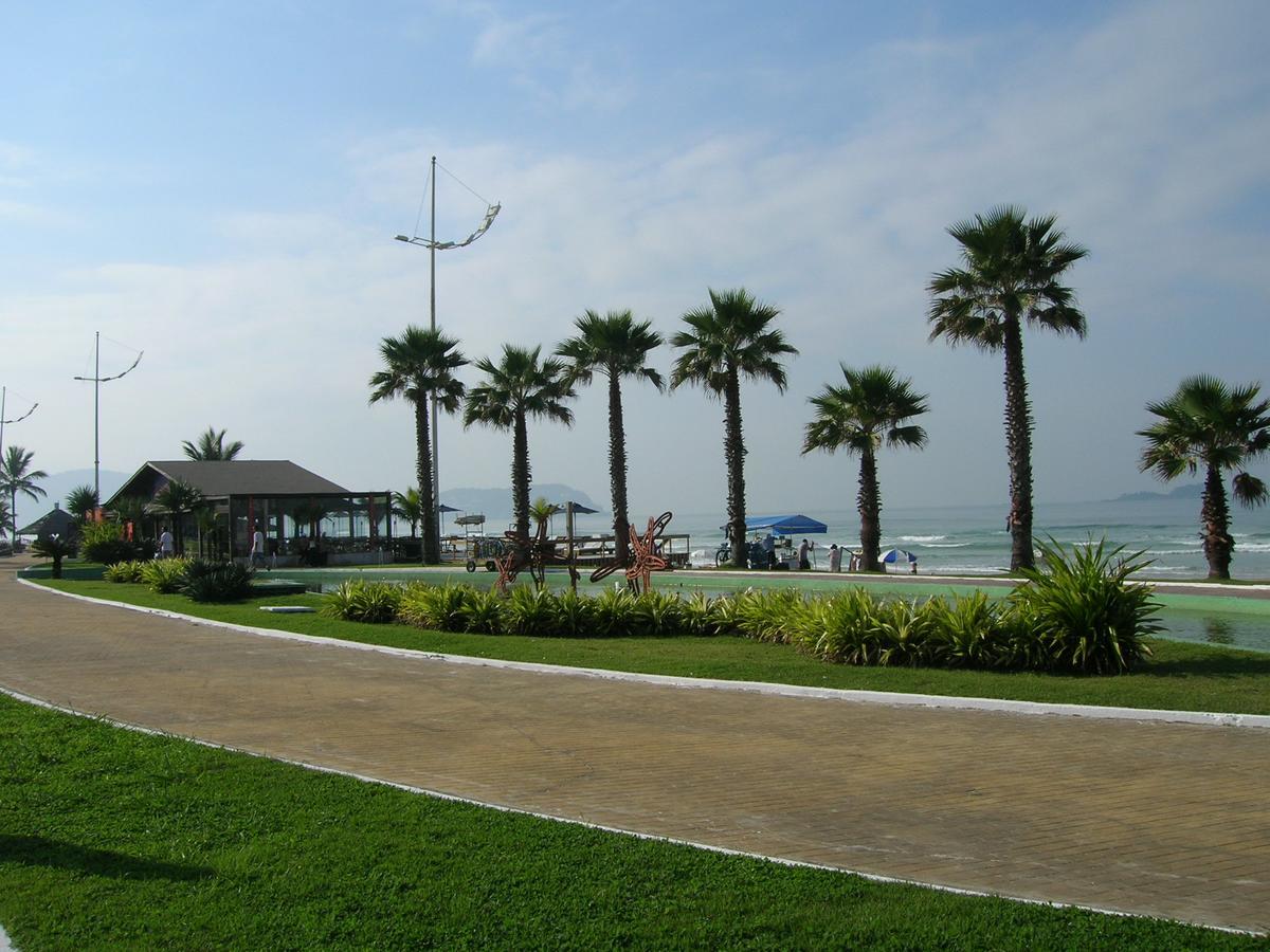 Apartamento Enseada กัวรูจา ภายนอก รูปภาพ